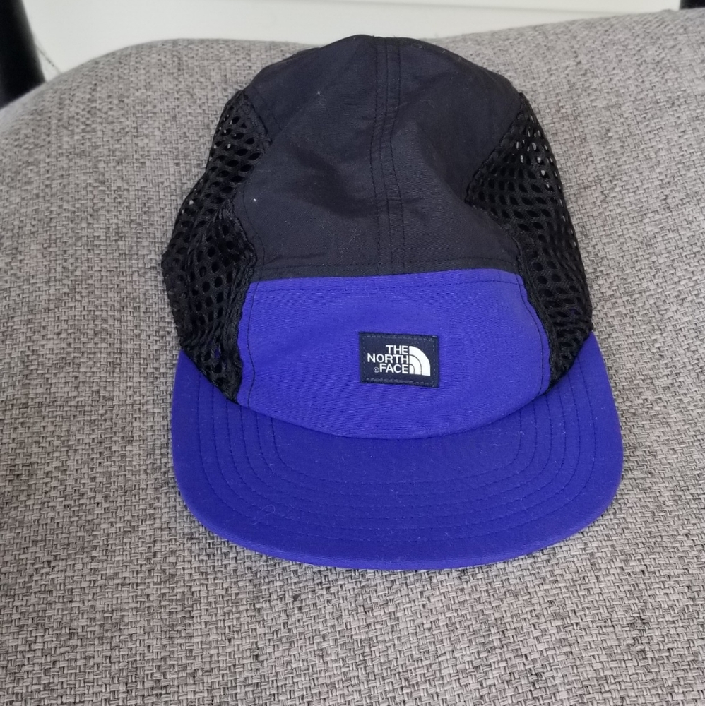 North Face 5 panel hat
